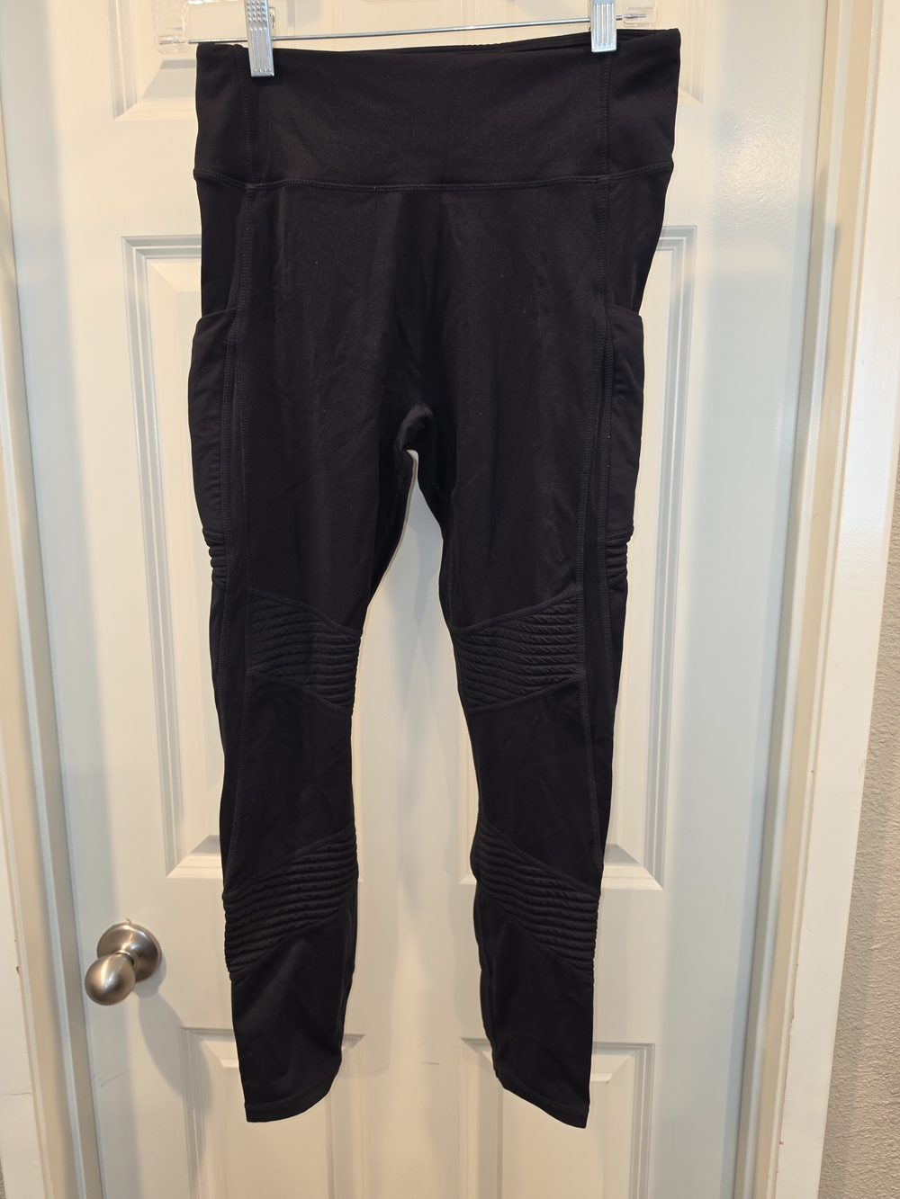High-Waist Black Women's Fabletics Motto Leggings